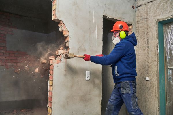 Wall Dismantling in Palatine